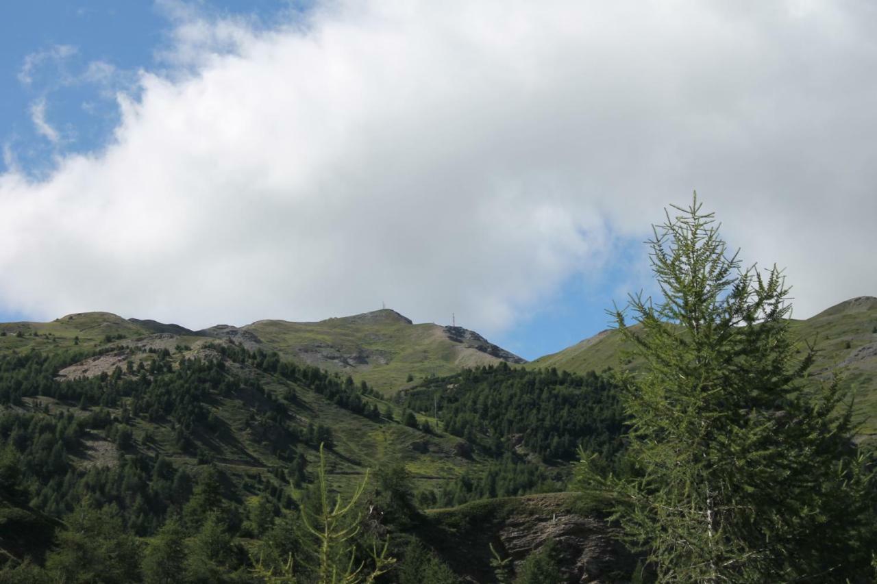 Relax Holiday Сестриере Экстерьер фото